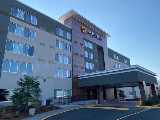 La Quinta Inn By Wyndham Lynnwood Εξωτερικό φωτογραφία
