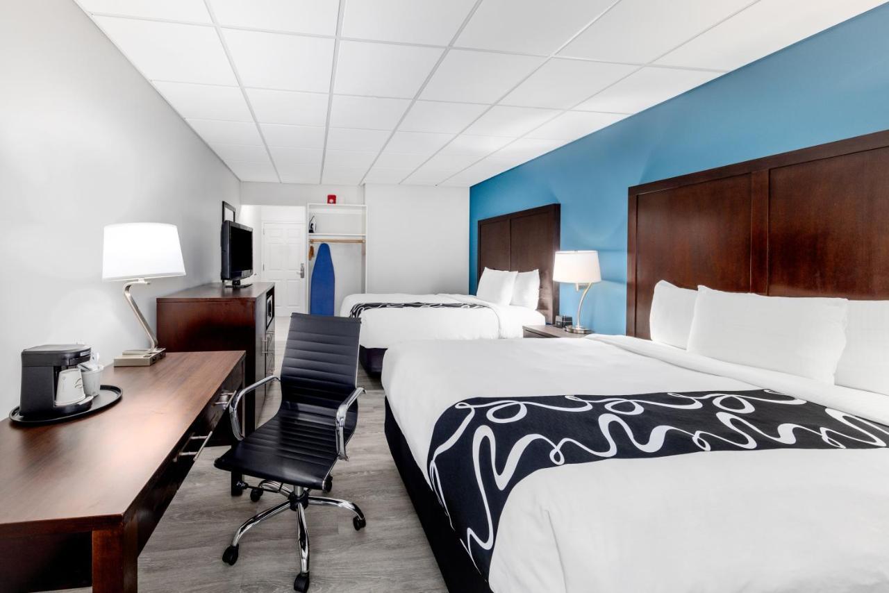 La Quinta Inn By Wyndham Lynnwood Εξωτερικό φωτογραφία