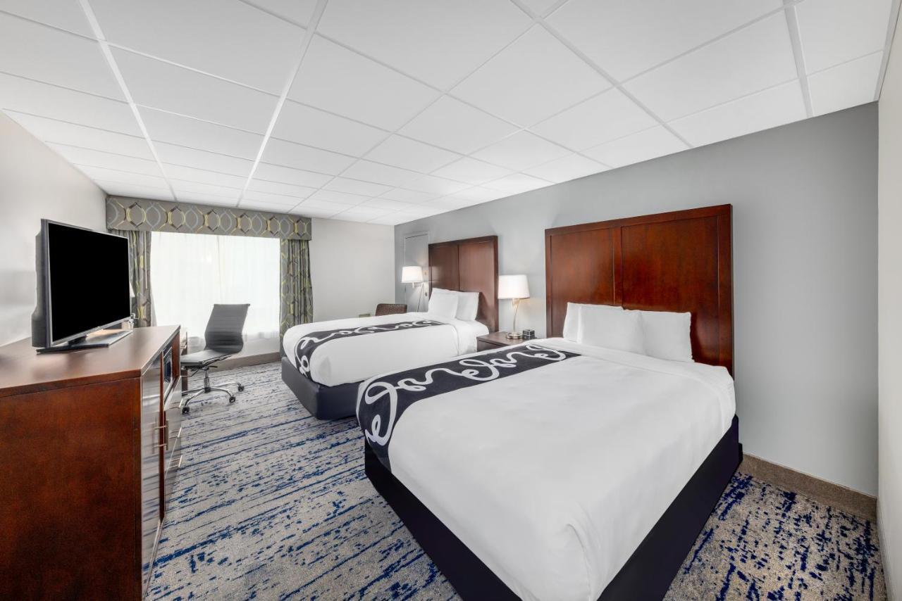La Quinta Inn By Wyndham Lynnwood Εξωτερικό φωτογραφία